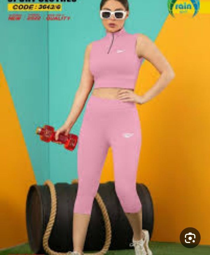 ست دو تیکه کراپ و شلوارک