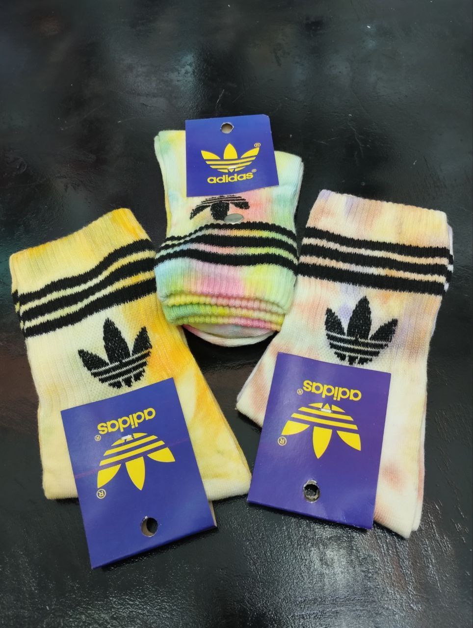 جوراب اسپورت ساقدار آبرنگی طرح آدیداس